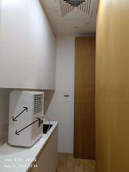 Connexion (D8), Retail #455602861